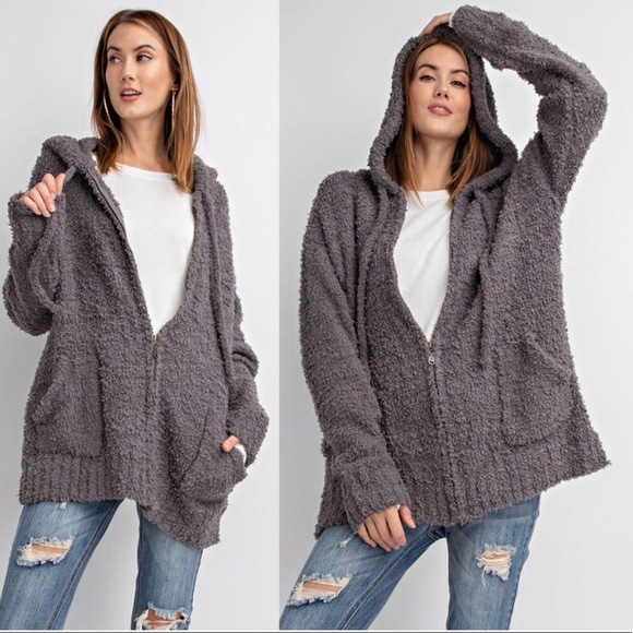 LAST2!⚡️ “ANGELIC” Plush Oversized Zip Up Hoodie - Picture 2 of 2